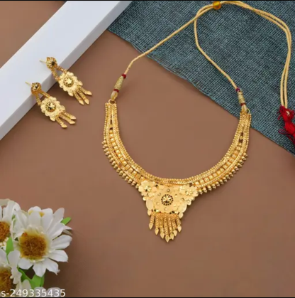 Jewellery Set Grand Look Gold Plated Necklace And Earring Set